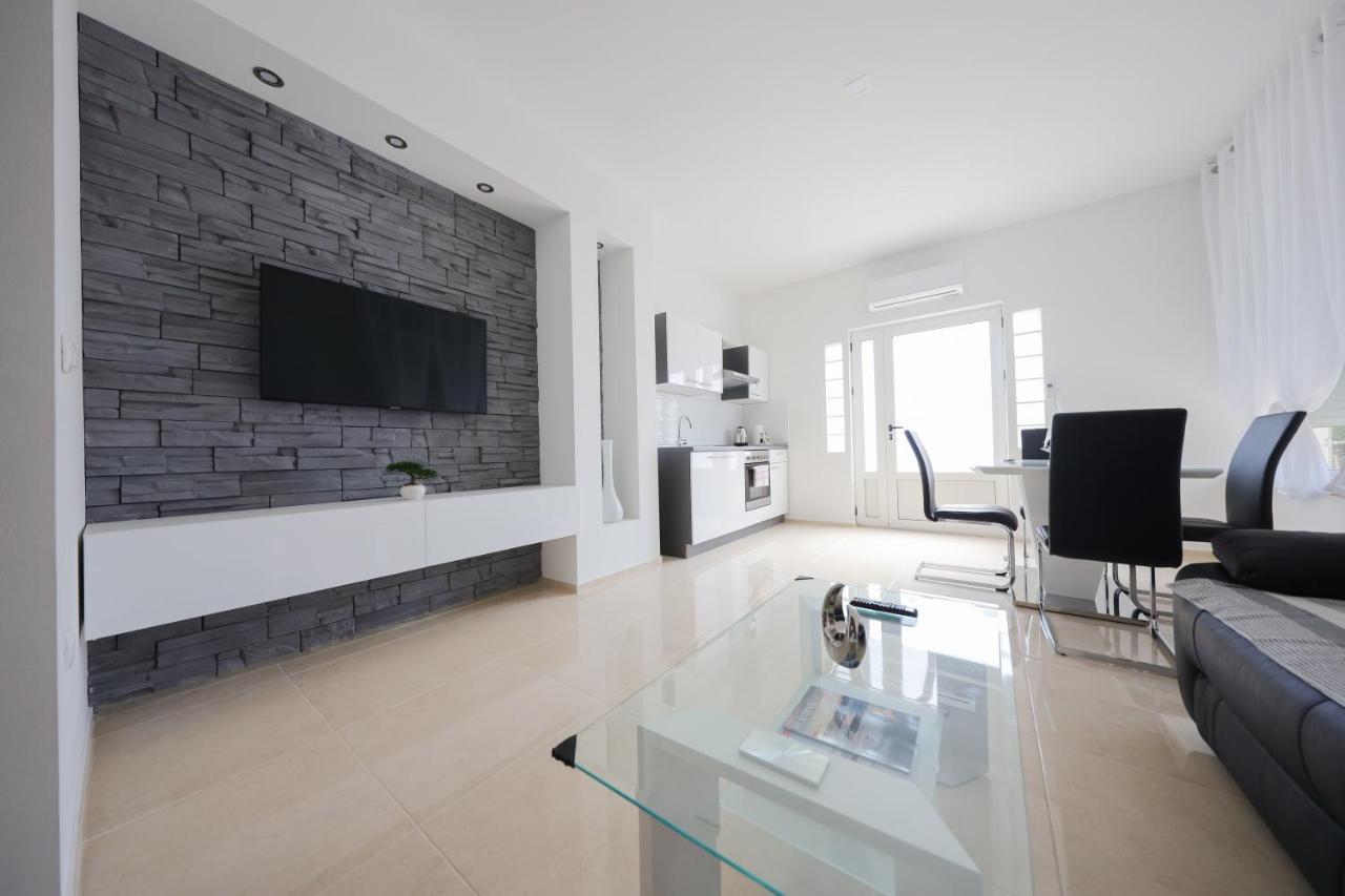 Apartments Zelic Задар Екстер'єр фото