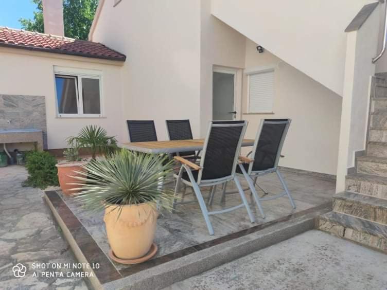 Apartments Zelic Задар Екстер'єр фото